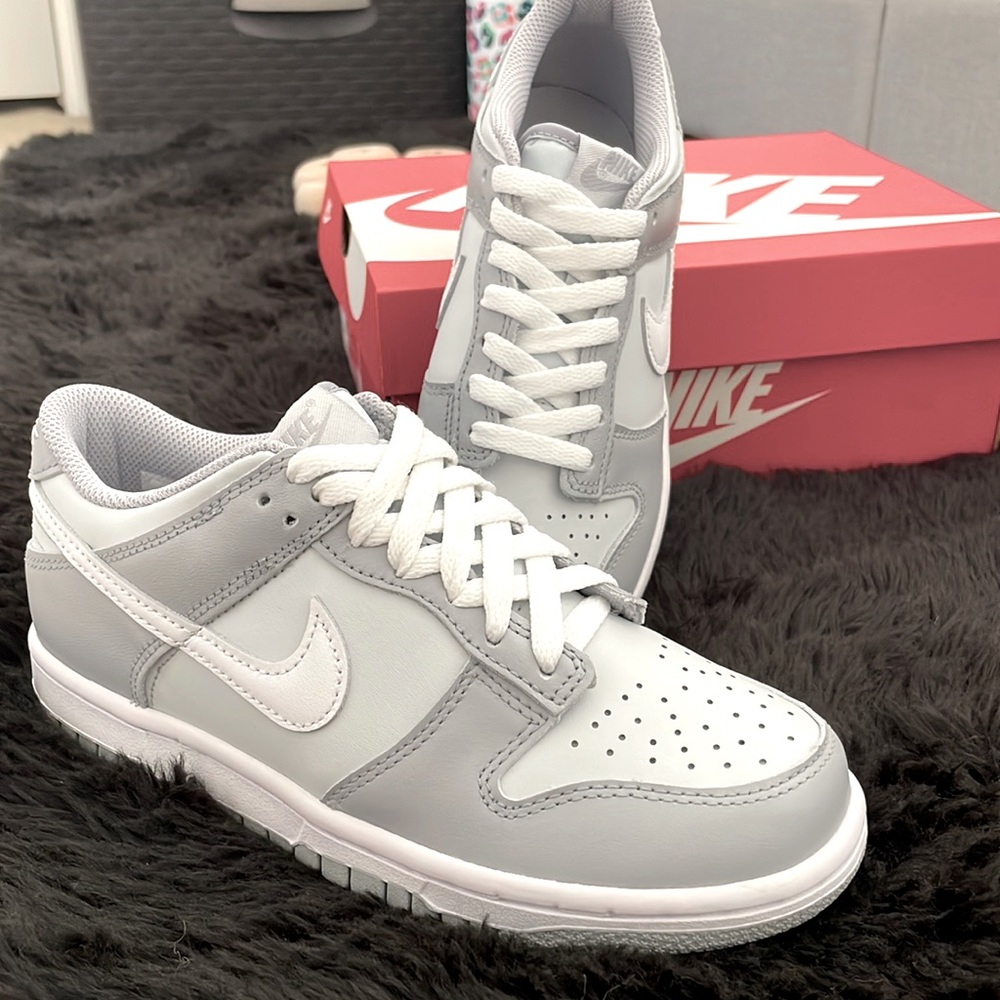 ❌SOLD❌ NIKE DUNK LOW TWO-TONED GREY